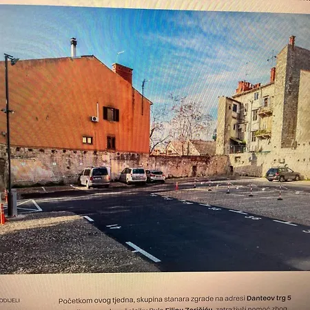 Augusta 2 Διαμέρισμα Πούλα